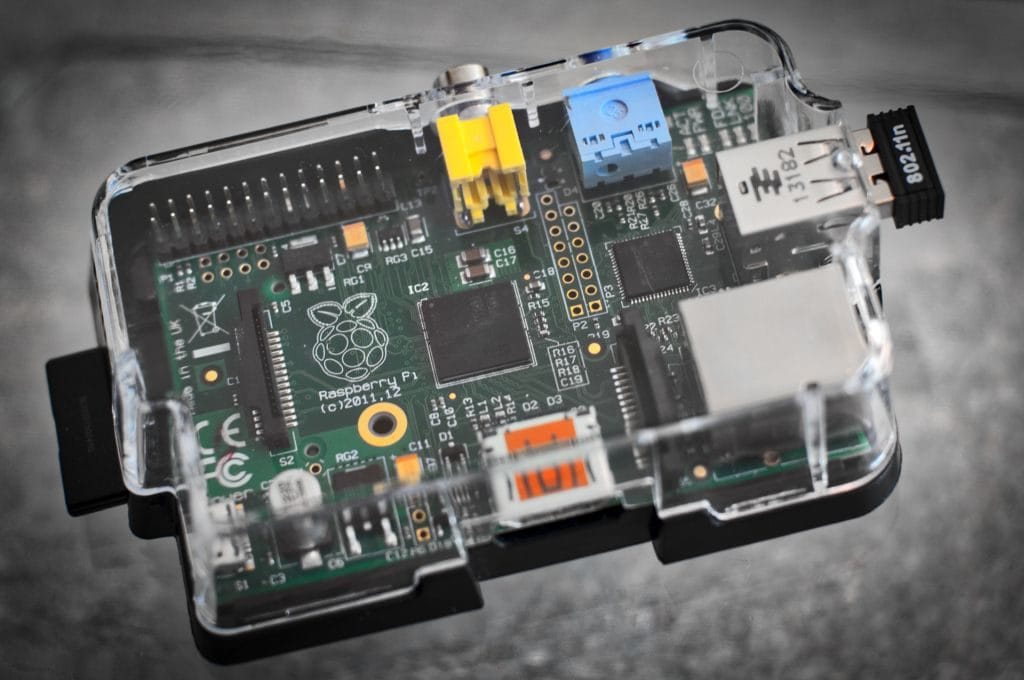 Raspberry Pi in transparentem Gehäuse